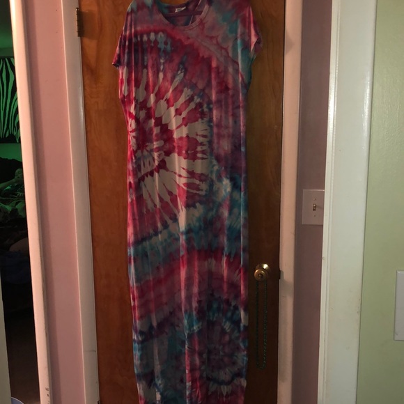 LuLaRoe Dresses & Skirts - LuLaRoe custom tye dye Maria 2xl